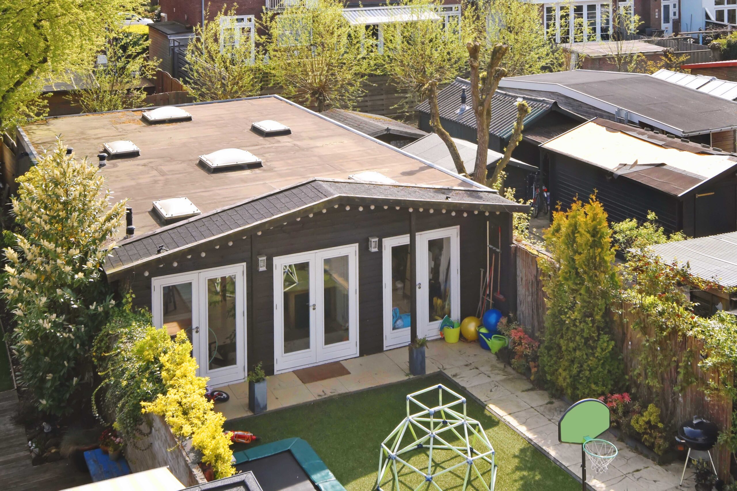 The courtyard of an elite house with trees
